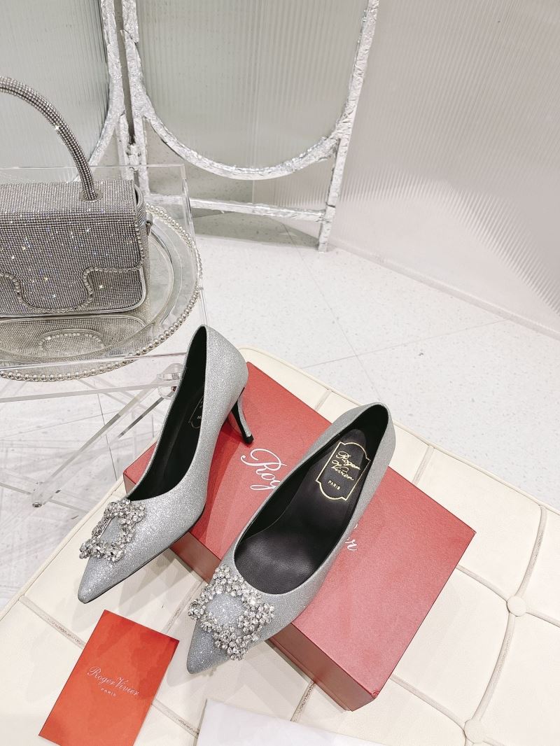 Roger Vivier flat shoes